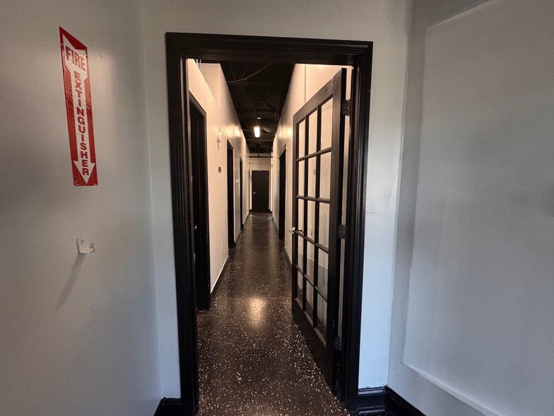 More Photos Of 6254 Memorial Dr, Stone Mountain Storefront Retail Office For Lease