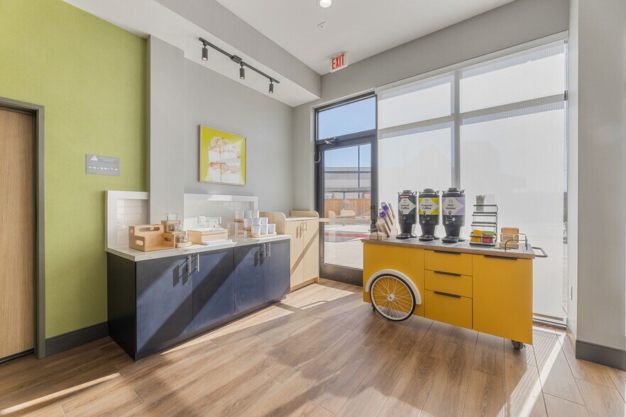 More Photos Of 5356 Roan Rd, Garland Hotel For Sale