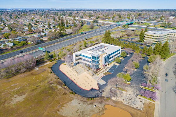 More Photos Of 8890 Cal Center Dr, Sacramento Office For Lease