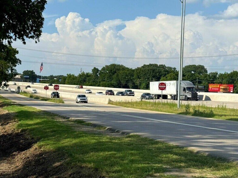 More Photos Of TBD West Stone Creek Drive, Sherman Land For Sale