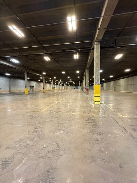 More Photos Of 3700 Village Ave, Norfolk Distribution For Lease