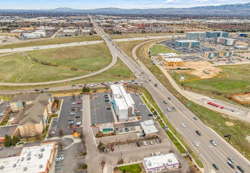 More Photos Of 1491 S Eagle Rd, Meridian Auto Repair For Sale