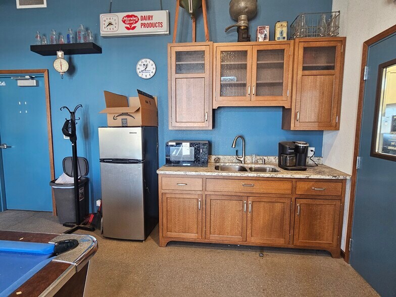 More Photos Of 11475 County Highway a, Sparta Truck Terminal For Sale