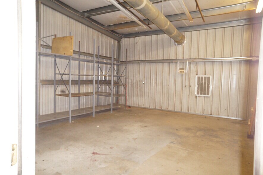 More Photos Of 5851 Lowcountry Dr, Ridgeland Warehouse For Lease