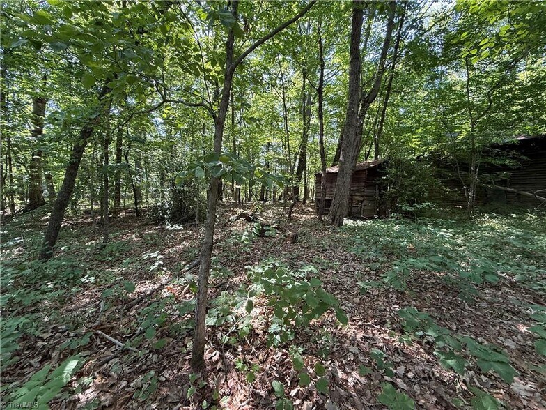 More Photos Of 607 Kirby Rd, King Land For Sale