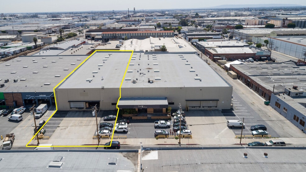 More Photos Of 2422-2424 E 28th St, Vernon Warehouse For Lease