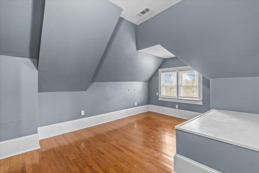 More Photos Of 816 Collings Ave, Collingswood Apartments For Sale