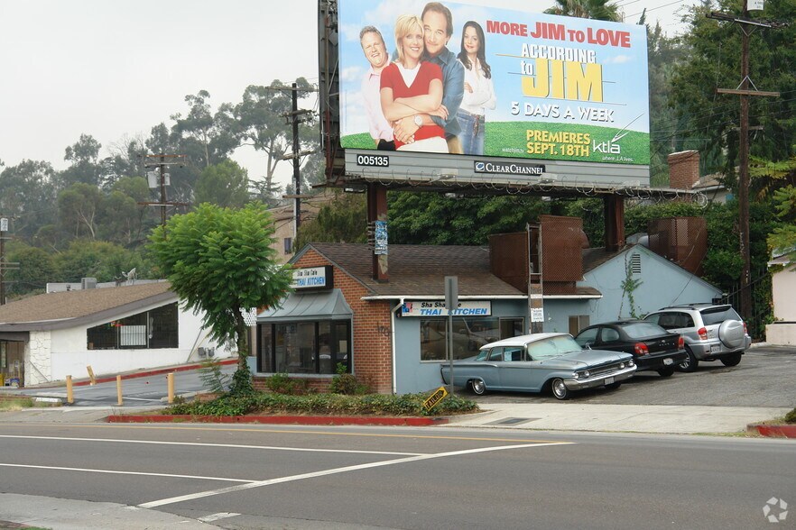 More Photos Of 3353 Barham Blvd, Los Angeles Restaurant For Sale