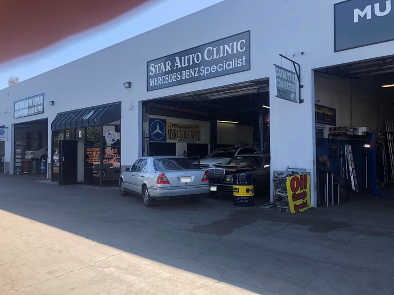 More Photos Of 19116-19130 E Walnut Dr N, Rowland Heights Auto Repair For Lease