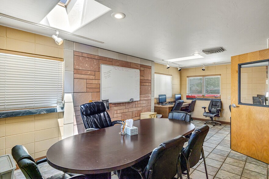 More Photos Of 389 Roberts Ct, Grand Junction Service For Sale