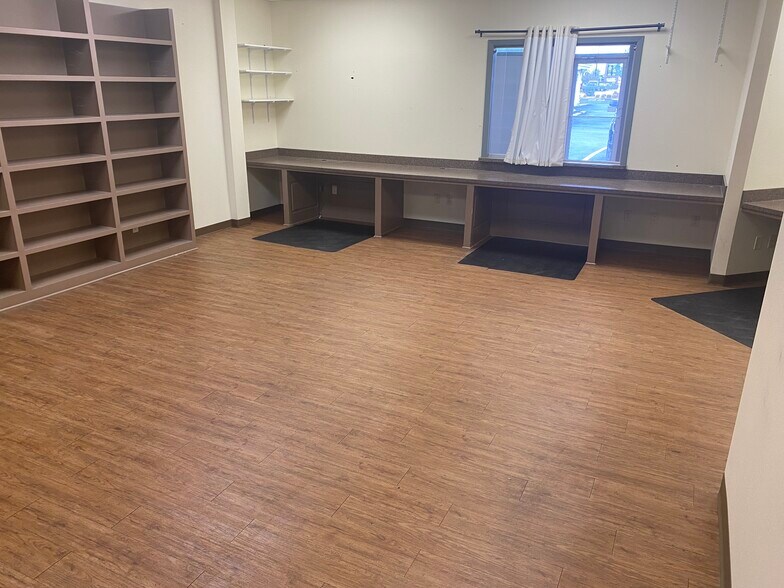 More Photos Of 1420 W Southwest Loop 323, Tyler Medical For Lease