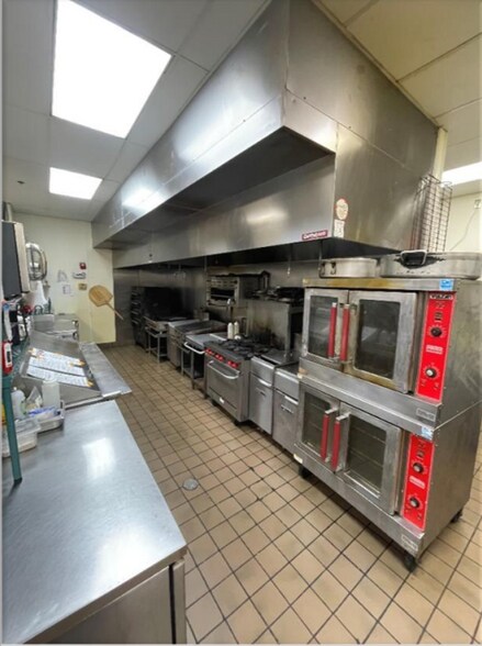 More Photos Of 101 Franks Rd, Marengo Bowling Alley For Sale