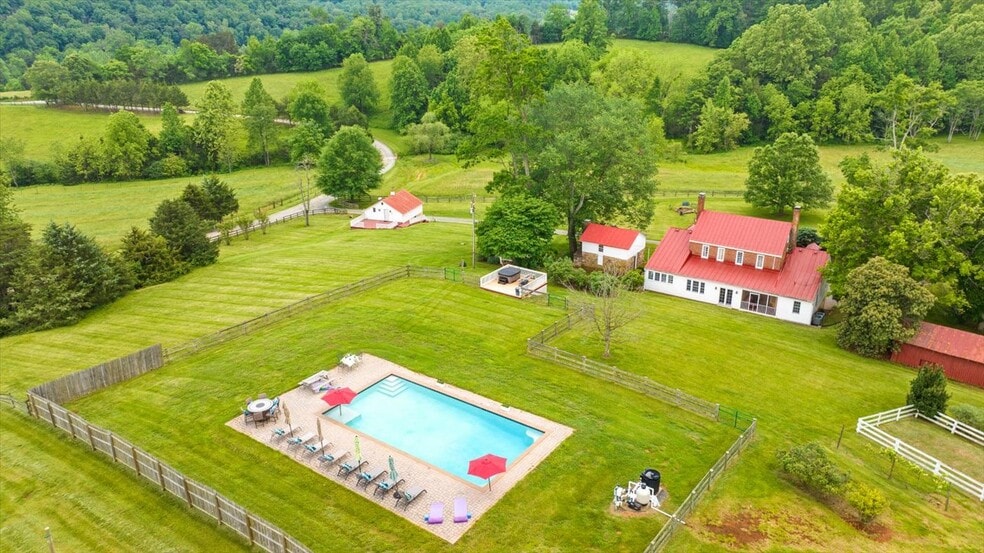 More Photos Of 1830 Thrift Rd, Madison Winery Vineyard For Sale
