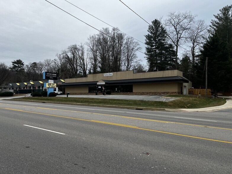 More Photos Of 25 Long Shoals Rd, Arden Freestanding For Lease