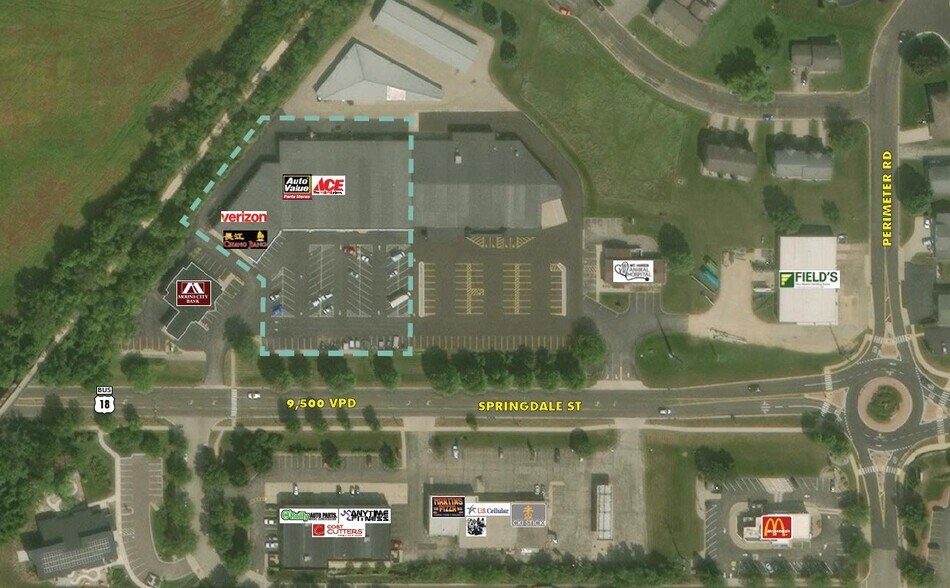 More Photos Of 1200 Springdale St, Mount Horeb Storefront For Lease