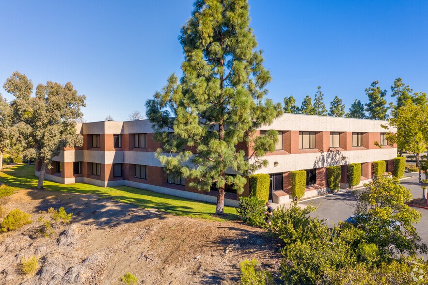 More Photos Of 6215 Ferris Sq, San Diego Office For Lease