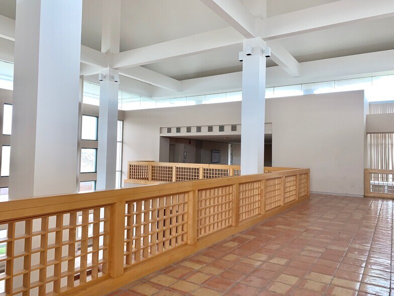 More Photos Of 1024 Texas Yes Blvd, Robstown Office For Sale