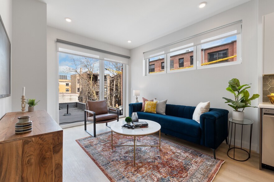 More Photos Of 4501 N Sheridan Rd, Chicago Apartments For Lease