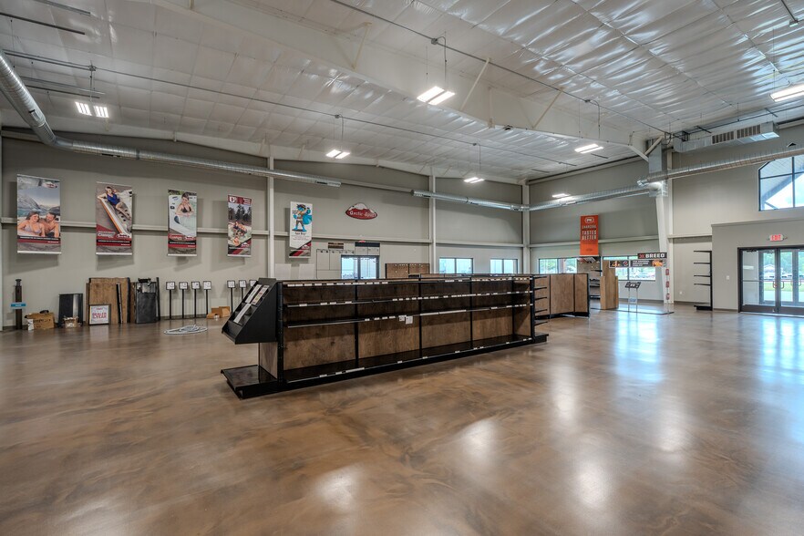 More Photos Of 2500 E Main St, Merrill General Retail For Sale