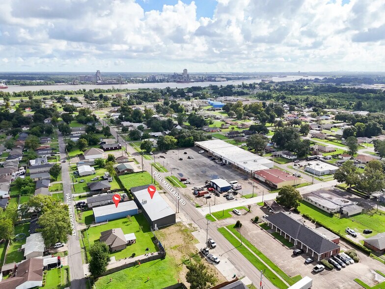 More Photos Of 760 Paul Maillard Rd, Luling Warehouse For Sale