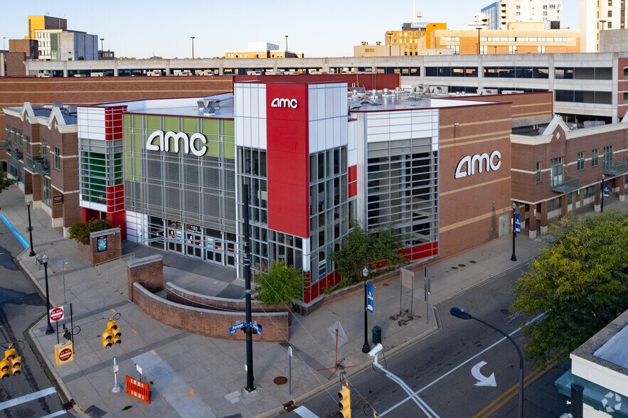 More Photos Of 180 Portage St, Kalamazoo Movie Theatre For Sale
