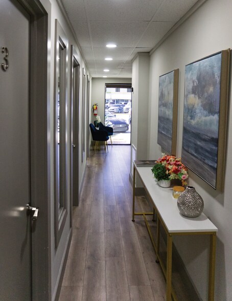 More Photos Of 828 SE 8th Ave, Deerfield Beach Medical For Sale