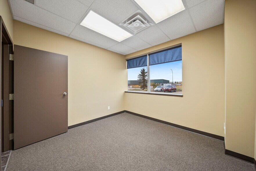 More Photos Of 53 Burnt Park Dr, Red Deer County Industrial For Sale