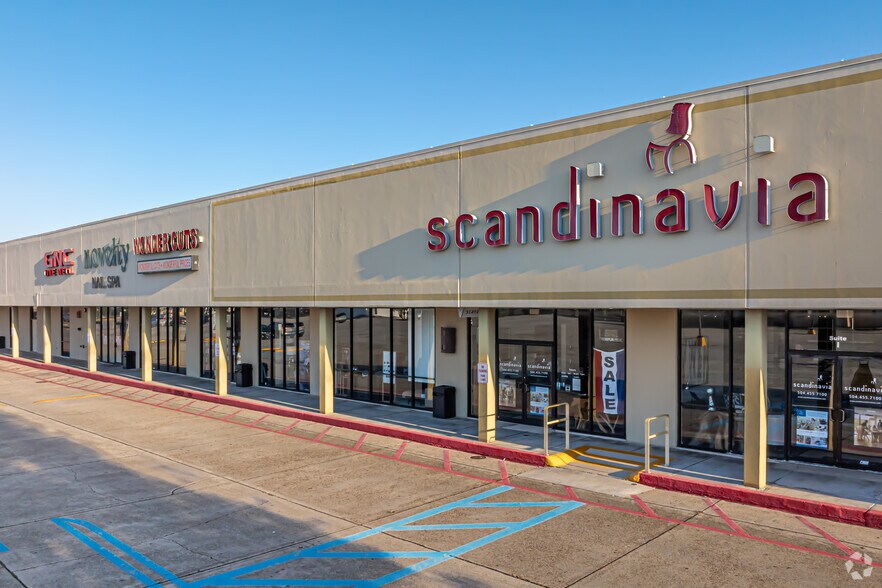 More Photos Of 8835-8855 Veterans Memorial Blvd, Metairie General Retail For Lease