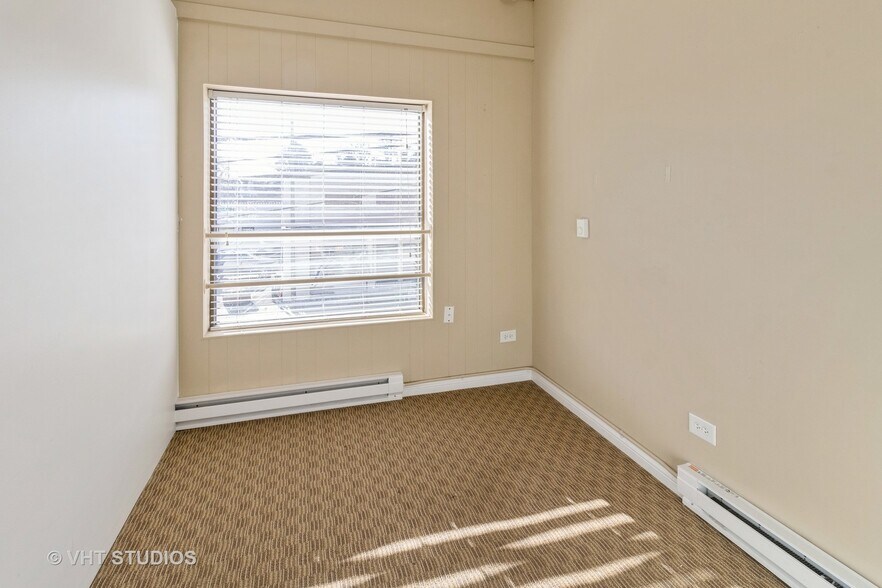 More Photos Of 119-121 Calhoun St, Woodstock Storefront Retail Office For Lease
