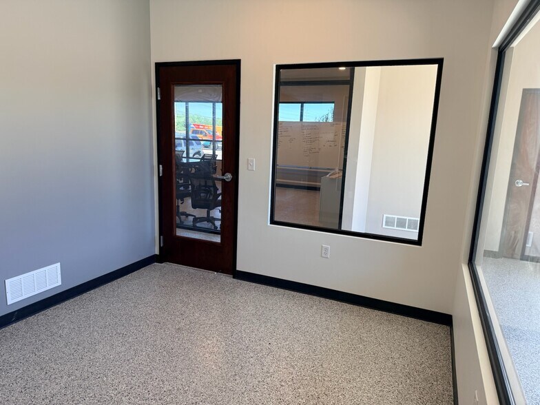 More Photos Of 55800 New Haven Rd, New Baltimore Office For Lease