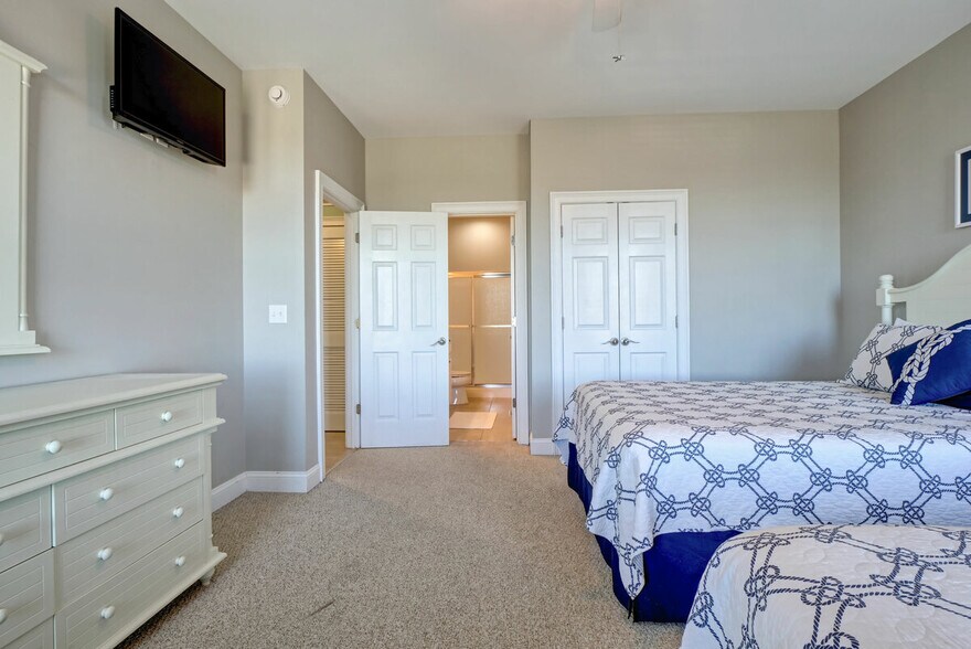 More Photos Of 2068 New River Inlet Rd, North Topsail Beach Apartments For Sale