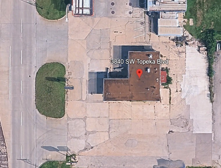 More Photos Of 3840 SW Topeka Blvd, Topeka General Retail For Sale