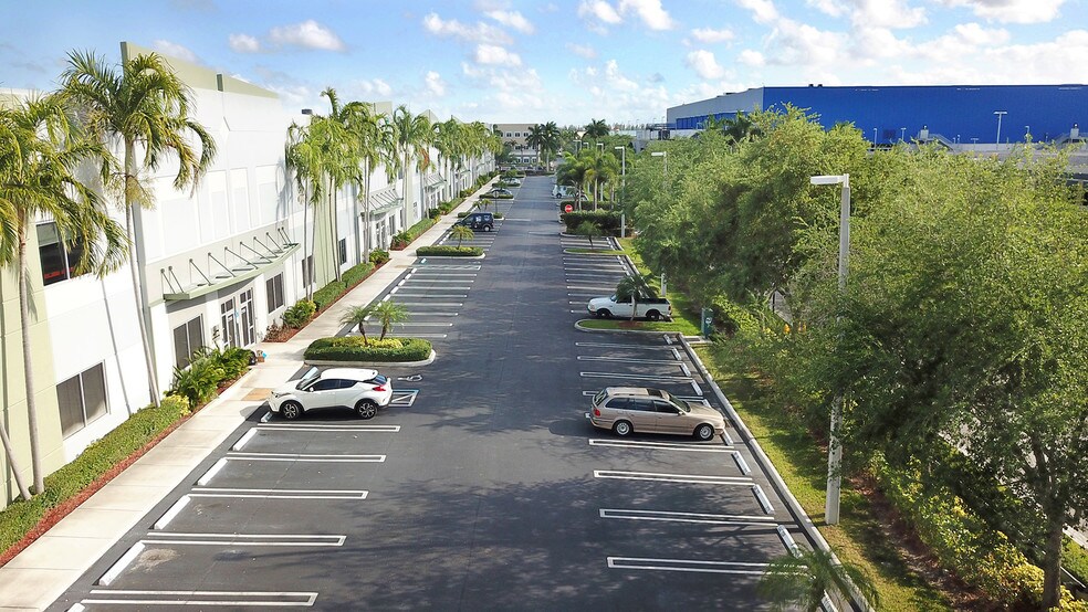 More Photos Of 2005-2185 NW 115th Ave, Miami Manufacturing For Lease