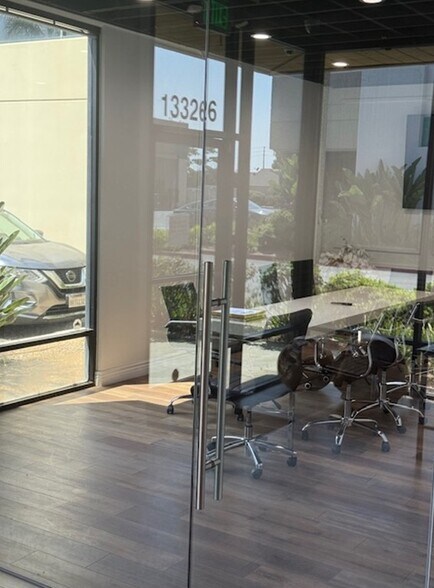 More Photos Of 13326 Elliot Ave, Chino Warehouse For Lease