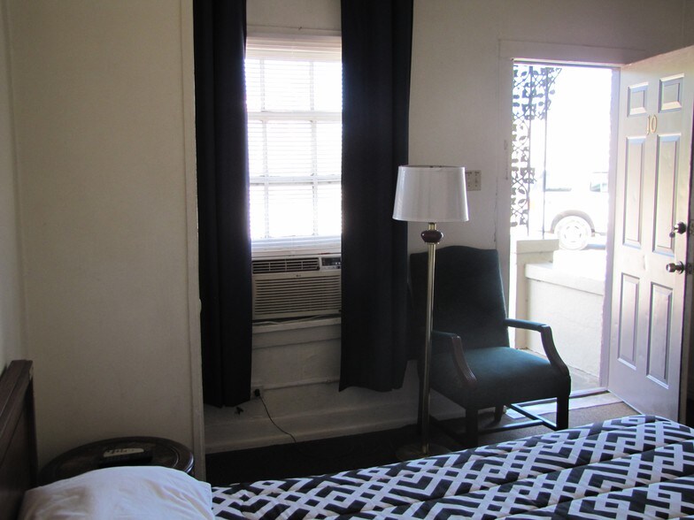 More Photos Of 4041 Washington St, Vicksburg Hotel For Sale