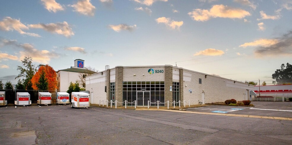 Primary Photo Of 9240 N Whitaker Rd, Portland Showroom For Lease