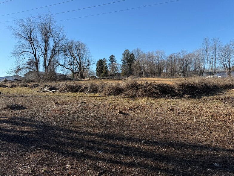 More Photos Of 651 Lincoln St, Oxford Land For Sale