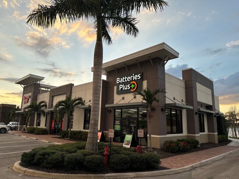 More Photos Of 9967 Triangle Blvd, Naples Freestanding For Sale