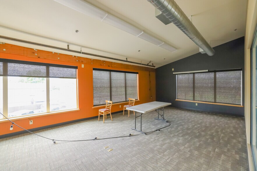 More Photos Of 5110 Tieton Dr, Yakima General Retail For Sale