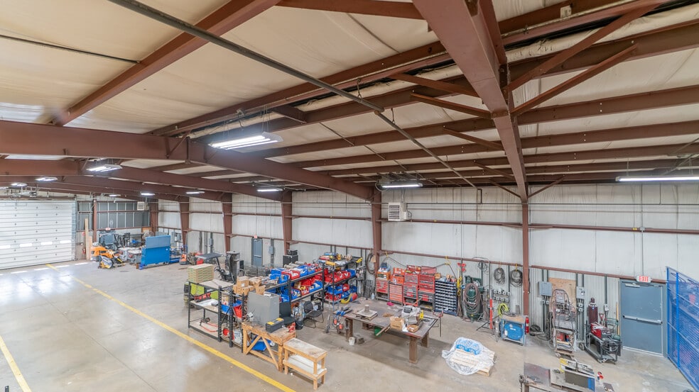 More Photos Of 6610 Shepherd Ave, Portage Distribution For Lease