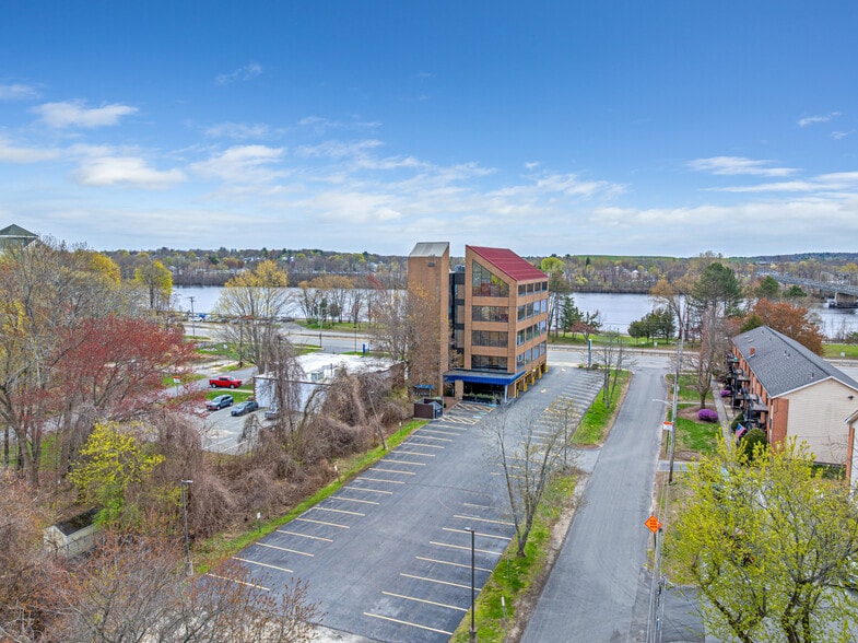 More Photos Of 595 Pawtucket Blvd, Lowell Medical For Lease