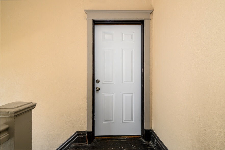 More Photos Of 5321 Michigan Ave, Saint Louis Multifamily For Sale