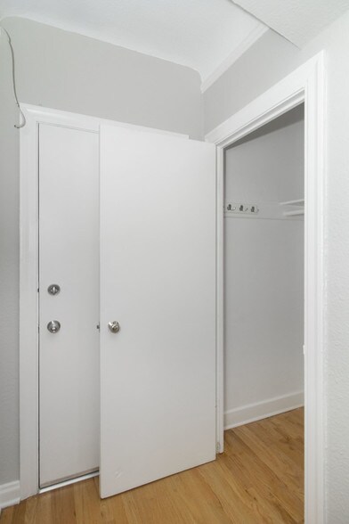 More Photos Of 270-272 Turk St, San Francisco Apartments For Sale