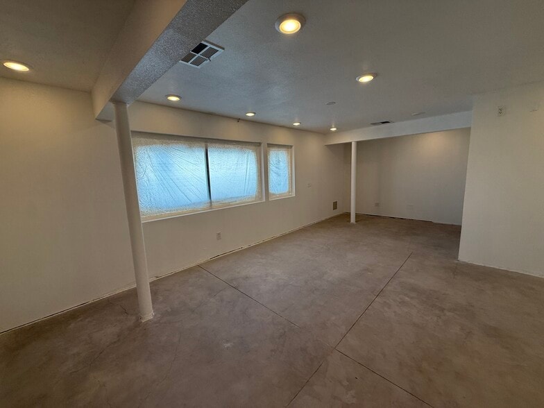 More Photos Of 107 W Pacheco Blvd, Los Banos Restaurant For Sale