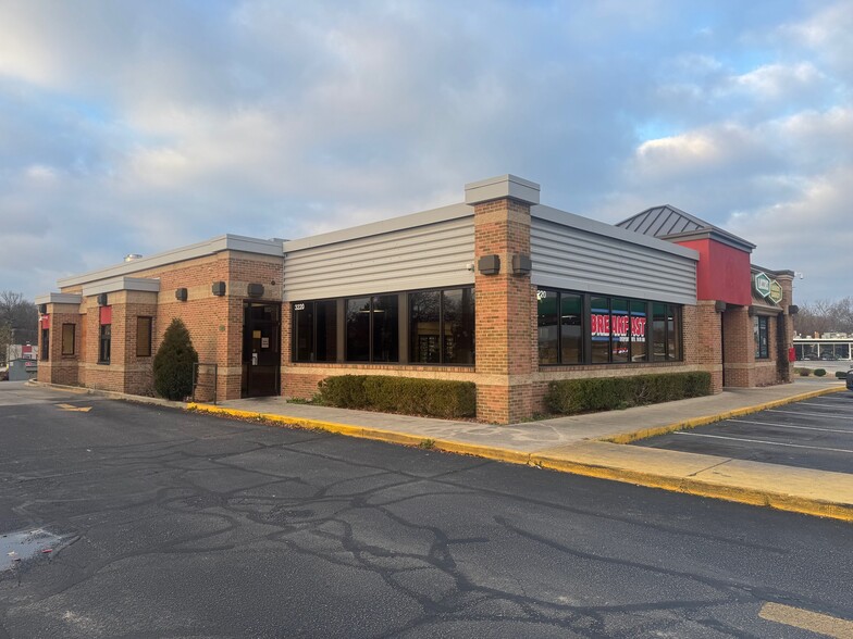 More Photos Of 3220 N Anthony Blvd, Fort Wayne Fast Food For Lease