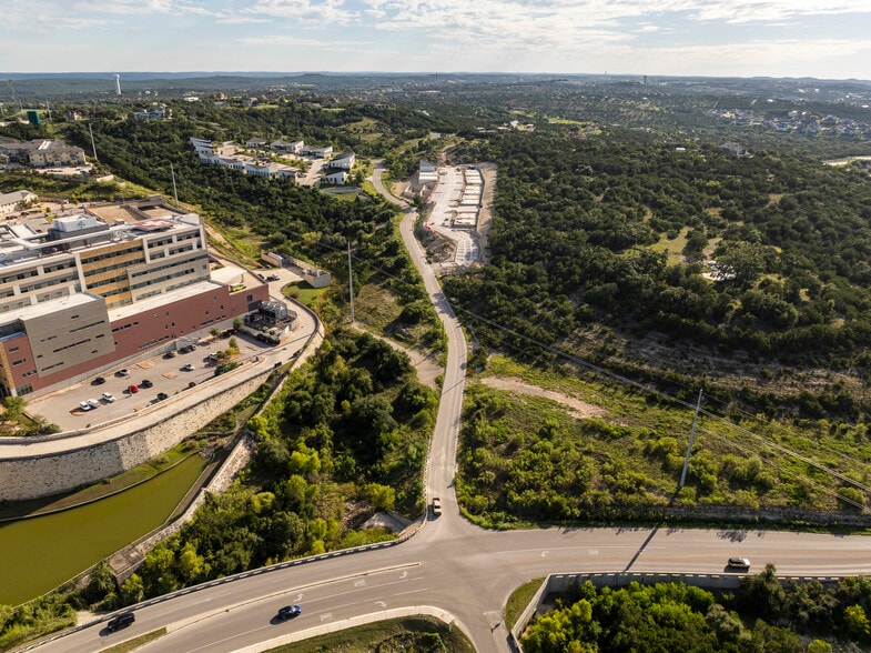 More Photos Of 3502 Wild Cherry Dr, Austin Office For Sale