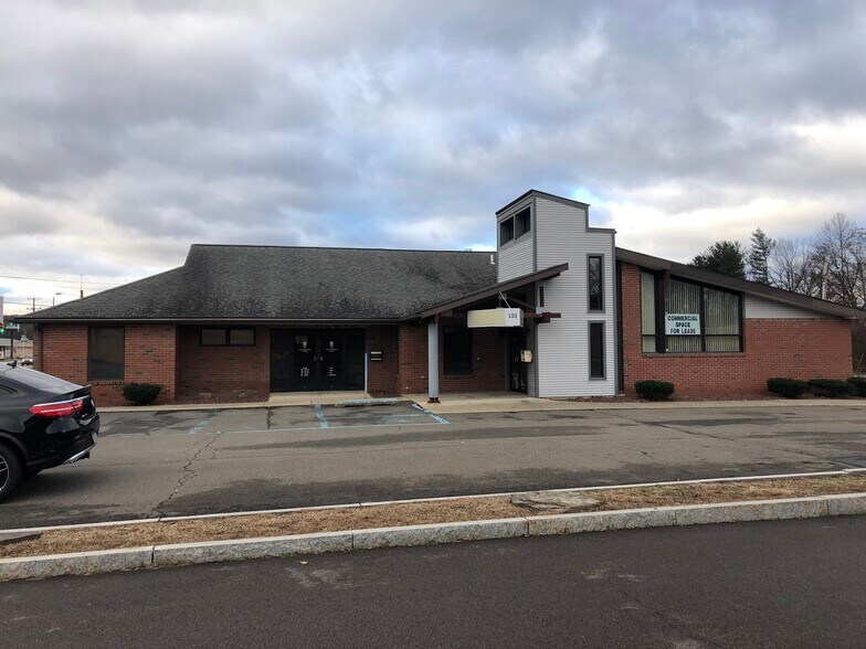 More Photos Of 679 Carey Ave, Hanover Township Office For Lease