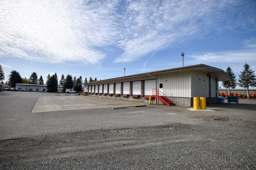 More Photos Of 820 Airport Ct SE, Olympia Truck Terminal For Lease