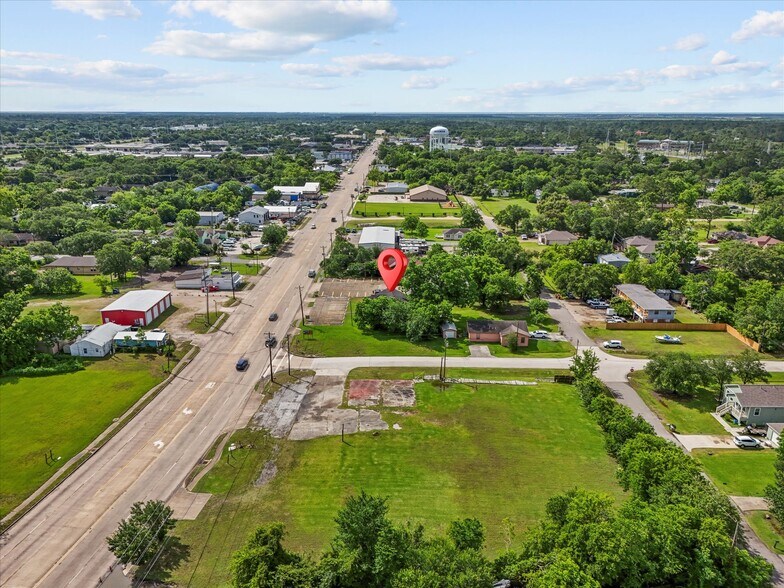 More Photos Of 3208 Highway 3, Dickinson Office Residential For Sale