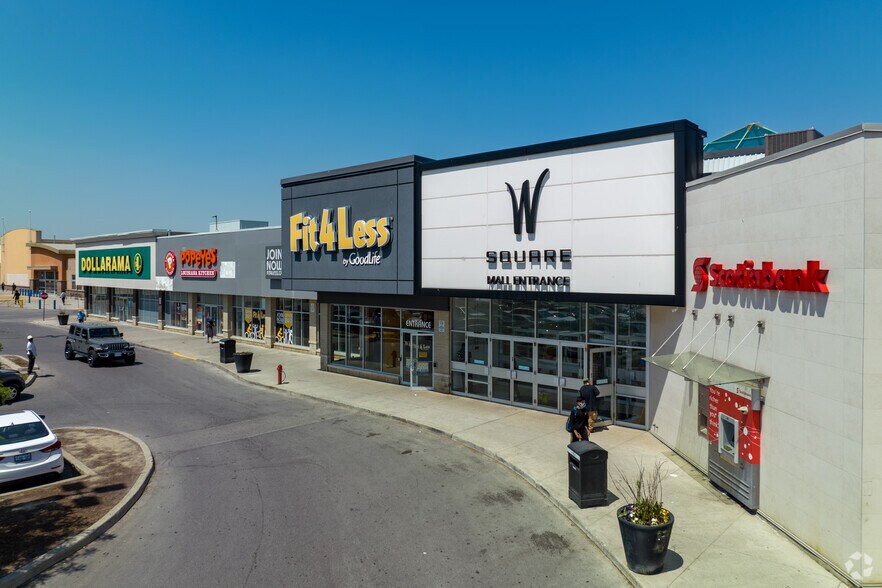 More Photos Of 7215 Goreway Dr, Mississauga Storefront For Lease